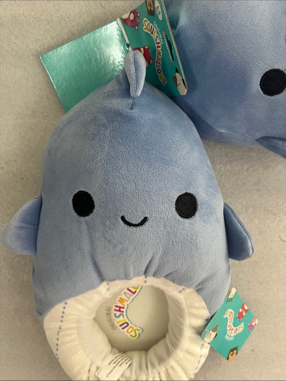 Squishmallows Slippers Samir the Blue Whale kids Size 4-5 - Picture 3 of 8